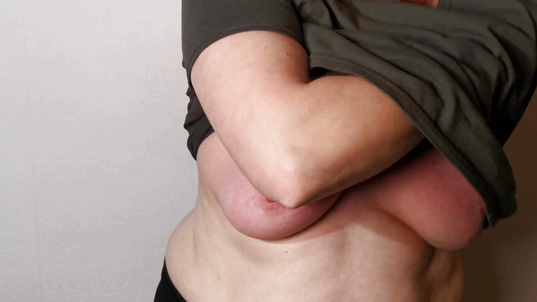 Bouncy Tits Action: 11 годин плескання цицьок - частина 7 700 ляпасів