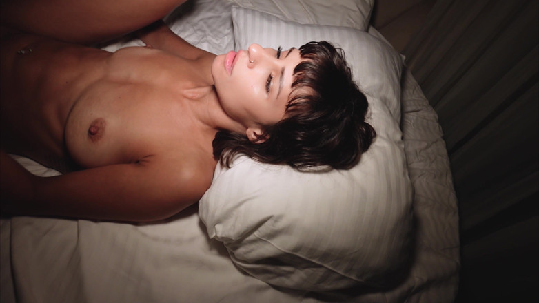 Murkovski: Woke up a Brunette Beauty to Properly Fill Her Pussy...