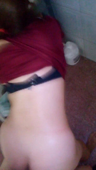 Fitcure1: Dalam Bilik Air Dengan My GF