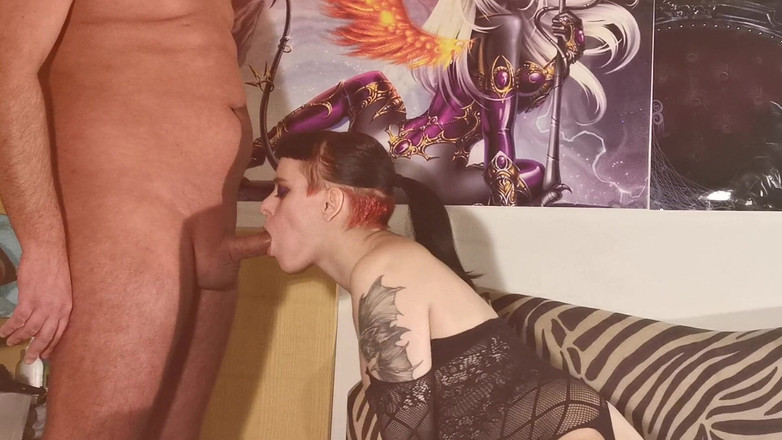 Beth Kinky: Huge facial for a tattoed pregnant teen slut HD