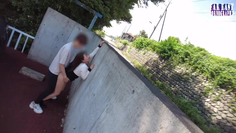 Far East pornography: 공원, 부지, 옥상 및 방 EP-1을 가로 질러 로밍 백도어 스릴을 위해 구부러진 날씬한 메가 곡선