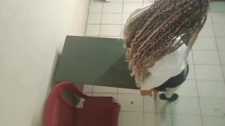 Lagatitatraviesa69: Creepy and Real of a Girl Schoolgirl Assing with Her...