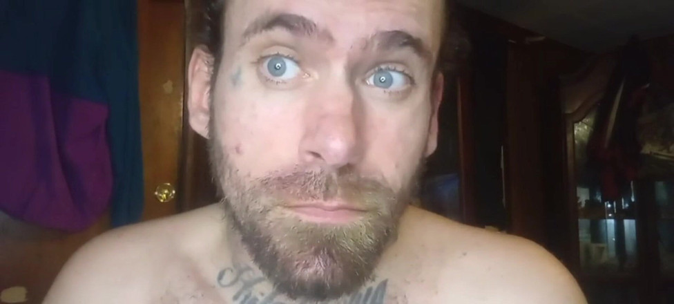 Rob Strokes: Shaving Beard