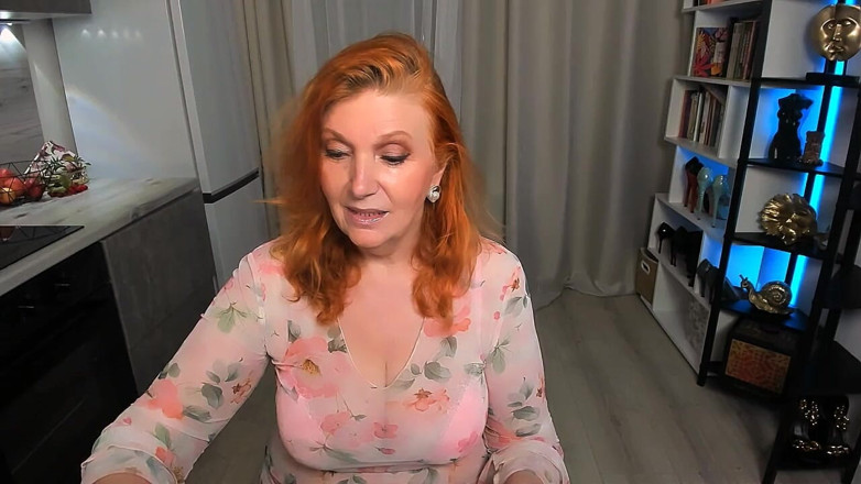 Almaz FireFox: I'll Show You My Body While I'm Chatting