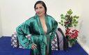 Raju Indian porn: Beautiful Pakistani Urdu Aunty Sexy with Dildo