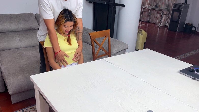 Labestiaylabella: Uległość pozwala być ostro wyruchana bez mówienia nic i creampie...