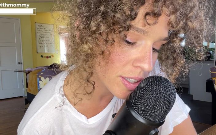 VibeWithMommy: Asmr Role Play X-rated: Madrasta sorrateira boquete explosivo desleixado com...
