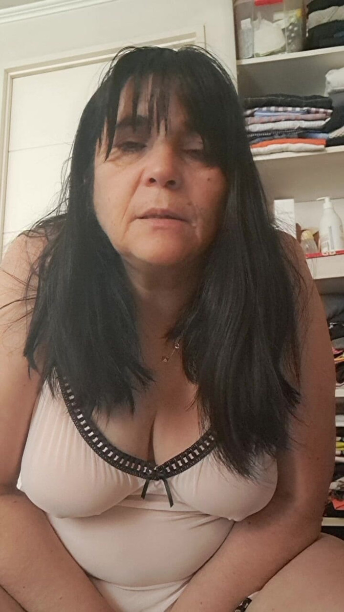 Mommy big hairy pussy: Gioco di ruolo istruzioni per matrigna spagnola