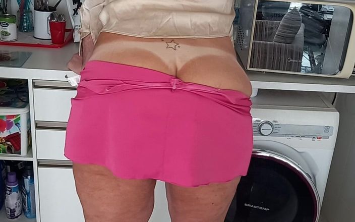 Sexy ass CDzinhafx: My Sexy Ass in Mini Skirt