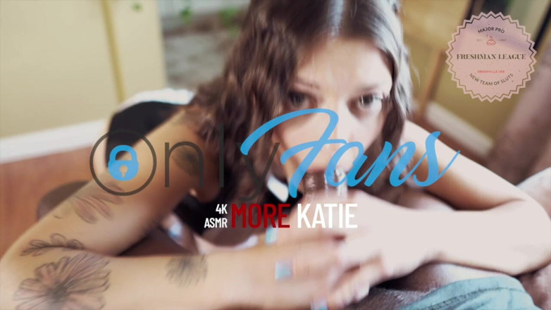 Katie Diggs: Cabra de garganta para bbc