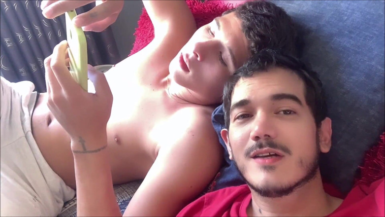 Romeoblowjob: My Lover Gets a Blowjob When His Wife Leaves the...