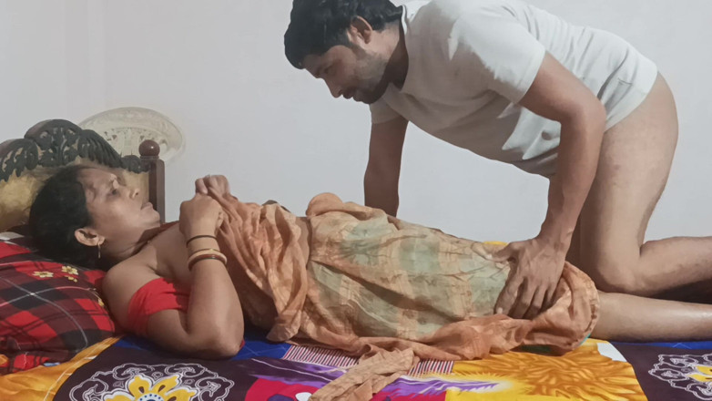 Samesarvice1987: Desi Bhabhi Hot Sex