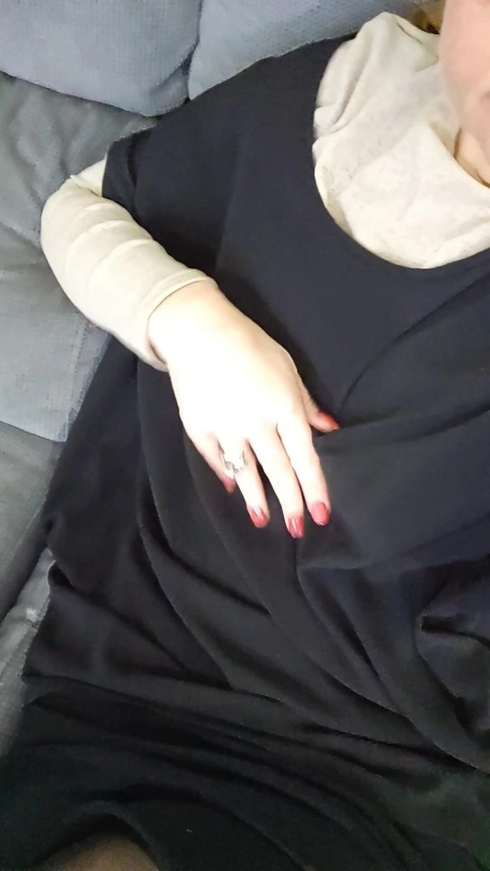 Sofy13: Am o dorință mare de sex, nu vrei să vii...