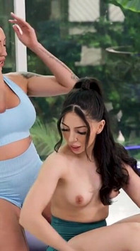 Lesbian Coach to Monica Lush: let Me Show You the Pleasures of a Woman