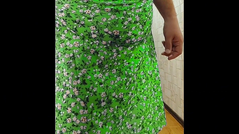 Kitty_Cross: Приголомшлива сіссі демонструє вигини з грайливими ходами