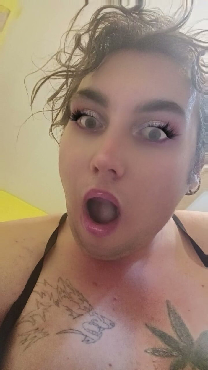 Sissy Danielle: Anglais