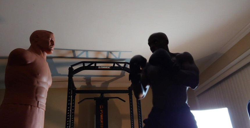 Hallelujah Johnson: 今天的拳击锻炼计划和自我监测