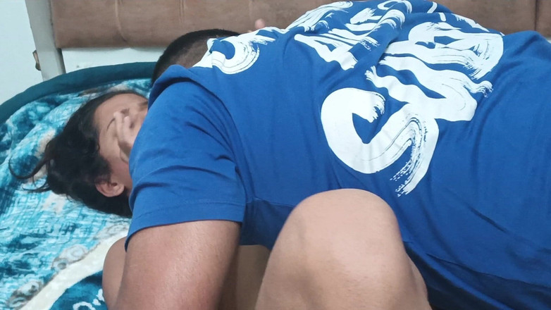 lust of milf: La moglie tradisce il marito e scopa con il fidanzato