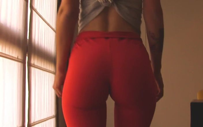 Argentina Latina Amateurs: Amateur milf eigengemaakte cameltoe en zogende borsten