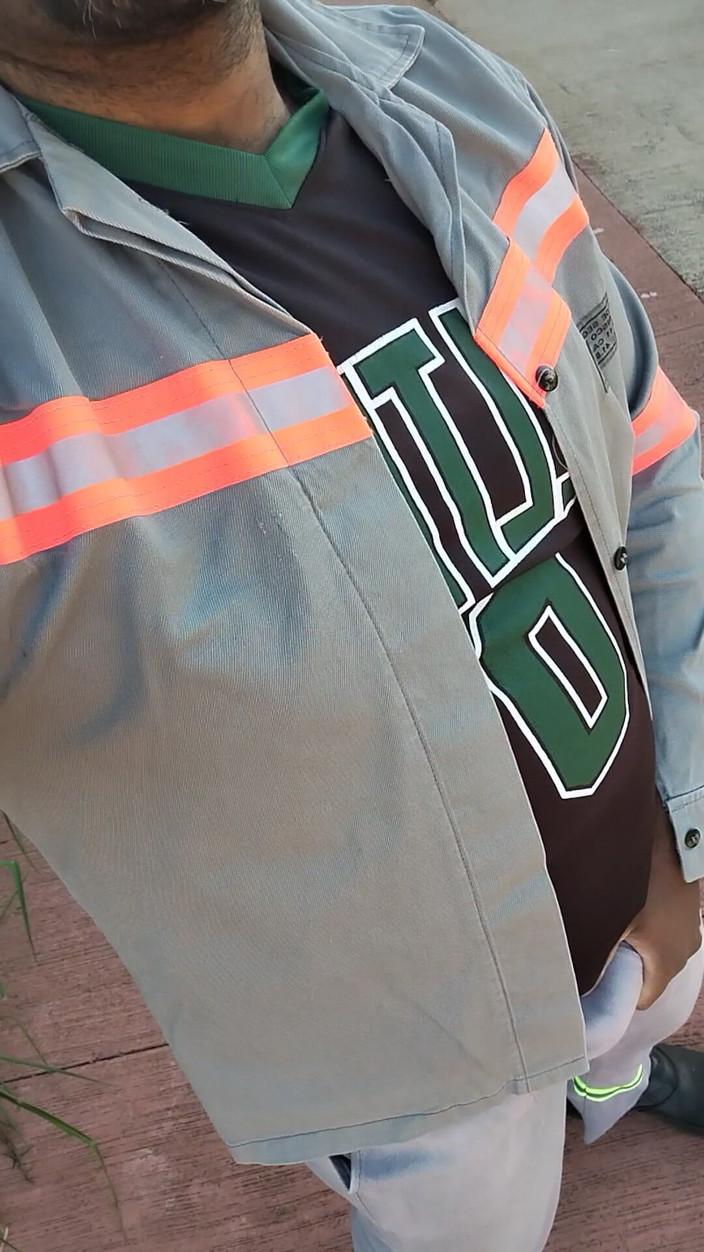 TheBlacKHunterr: Menunjuk-nunjuk di jalanan