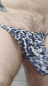 Stripping and Showing off