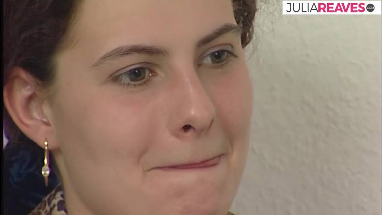 Retro German Casting Tour: Cewek cantik mengerang saat dia disetubuhi dildo saat dijilat diam