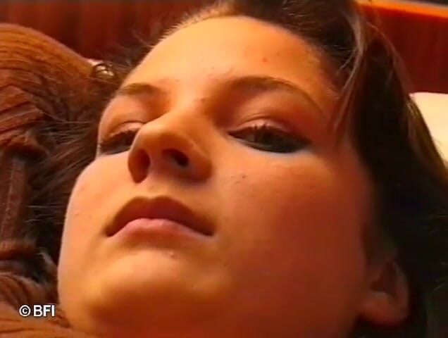 Horny Teenies: Russische achtzehner - endlich 18