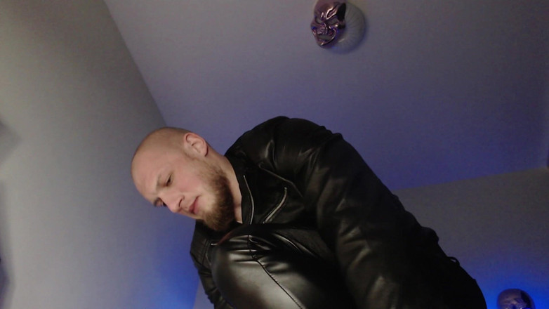 Hunky time: Leather Lord Spit