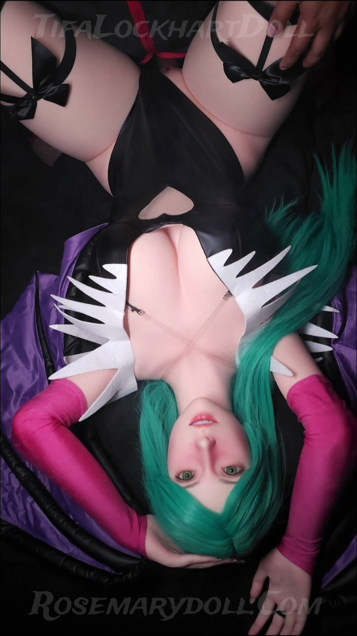 Tifa Lockhart doll: Aerith x Morrigan Darkstaklers, cosplay