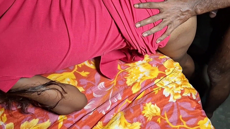 Desi step mom: Soția mea sexy în rochie video Pahan Red fierbinte soție