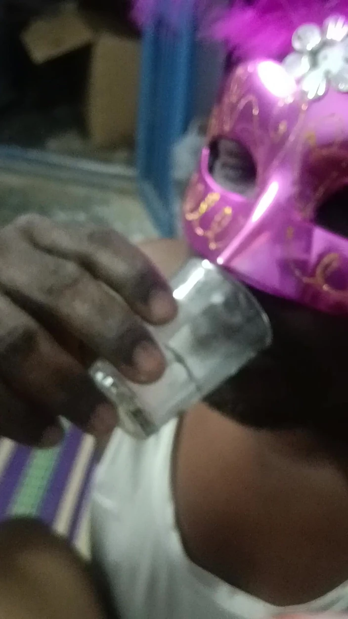 Suraas: Cheating Wife Night Drinking and Enjoy Neighbour