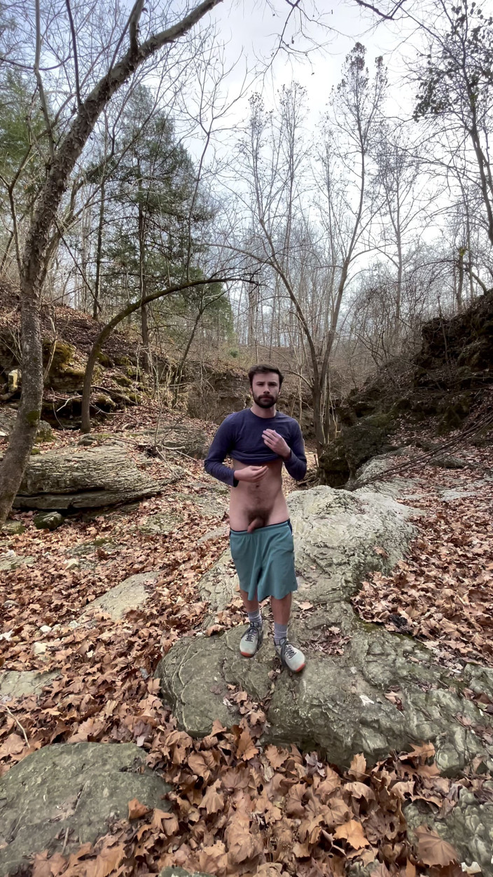patmybunz: Sacudidas Desnudas En Mi Caminata