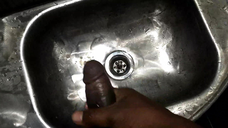 Deshi girls: Sexo con chico local en ferrocarril indio