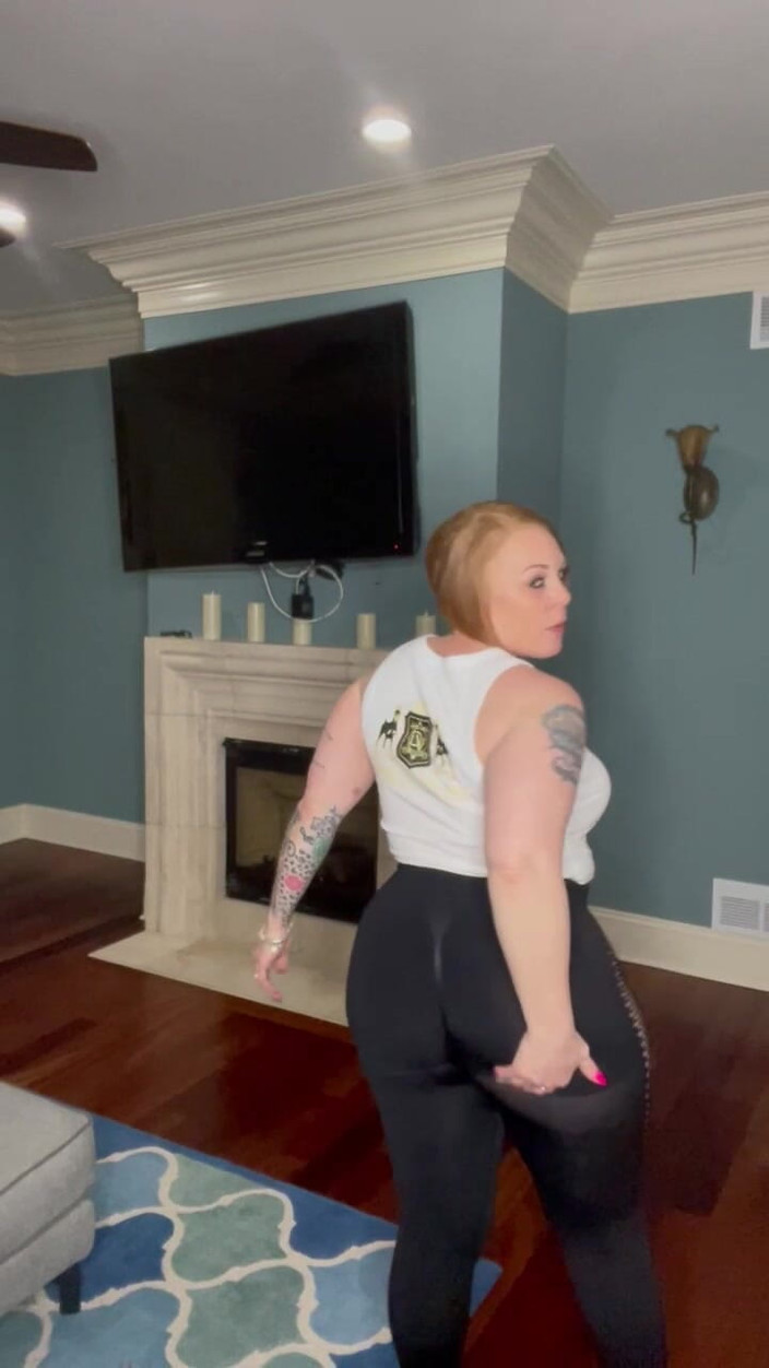 GingerVixen.XXX: Před natáčením se předvádí