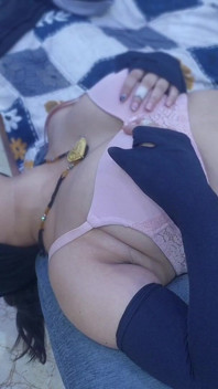 Desi Wife Givesbest Blow Job to His Husband