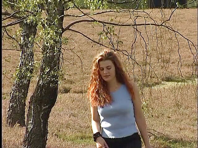 Lucky Cooch: Auf dem land spazieren