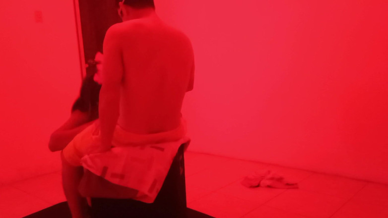 Martin13: 뭐 쇼!! 내 생일에 핫한 춤을 추기 위해 새엄마를 고용해