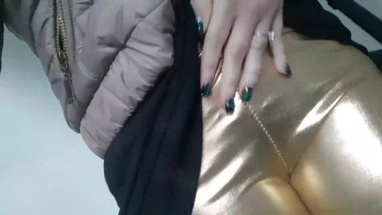 Putana dreams: Walking and play with pussy solo amateur