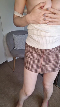 Giantess Uses Neighbours Lost Tiny Husband as a Sex Toy