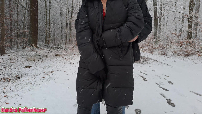 Sandra Falkenhauer: Camina En La Nieve