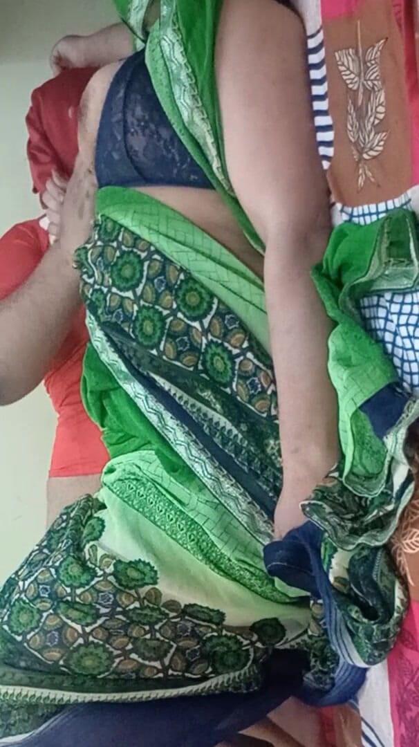 aliabegum: Dolce sesso india con il ragazzo delle consegne blinkit, video...