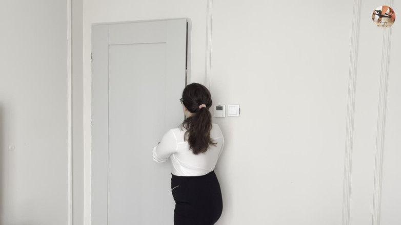 beauty_and_the_other_one: Secretaria caliente provoca