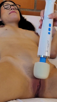 Isabela's First Lesbian Hitachi Experience
