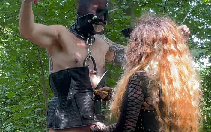 Dominatrix Frida: Zwangslage - Ausdauer - Dornen gegen Haut - Qual bei der Festigung der...