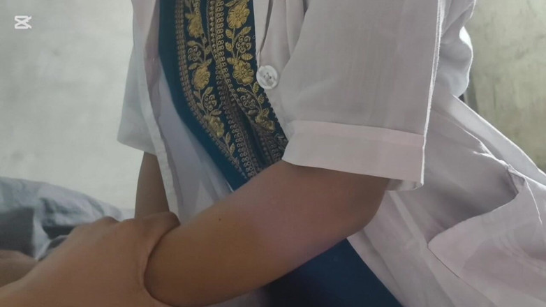rhdhudhdhd: Měla jsem sex se sestřičkou z nemocnice. Desi sestra Punčocháče...