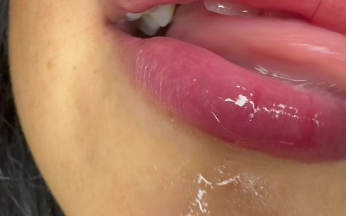 Asmr_mouth: Gigante Will You em Cuspir e mostrar sua úvula
