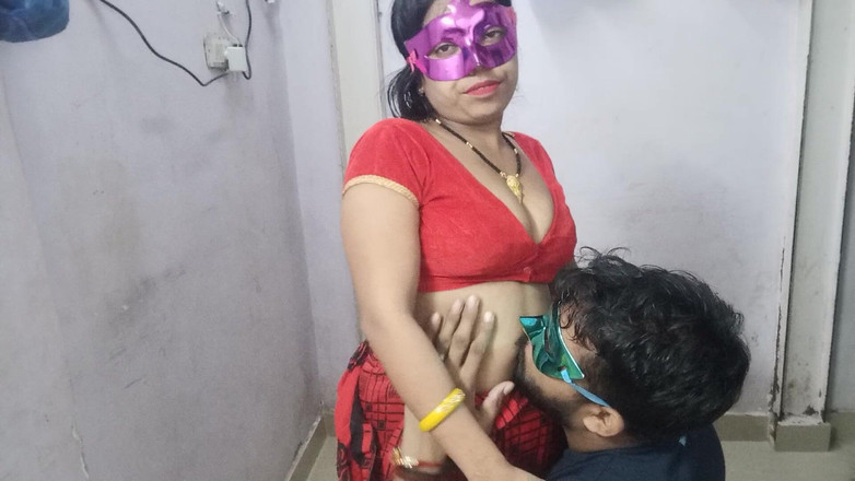 Hindi-Sex: Hete en romantische Desi-koppelseks - ultra sexy Indische Bhabhi met enorme...