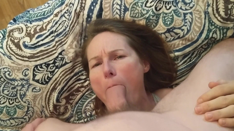 TeamJerica: Jerica ngentot mulutnya dan memberinya makan air maniku saat dia...