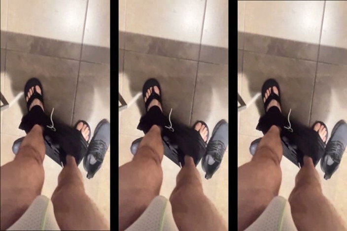 Hairy Wolfe: Awek mandi lapar kacak yang berbulu miang di gimnasium diperlukan...