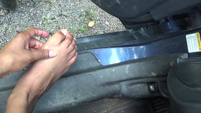 The Cassie Chronicles: Clipping my toe nails: a mini pedicure